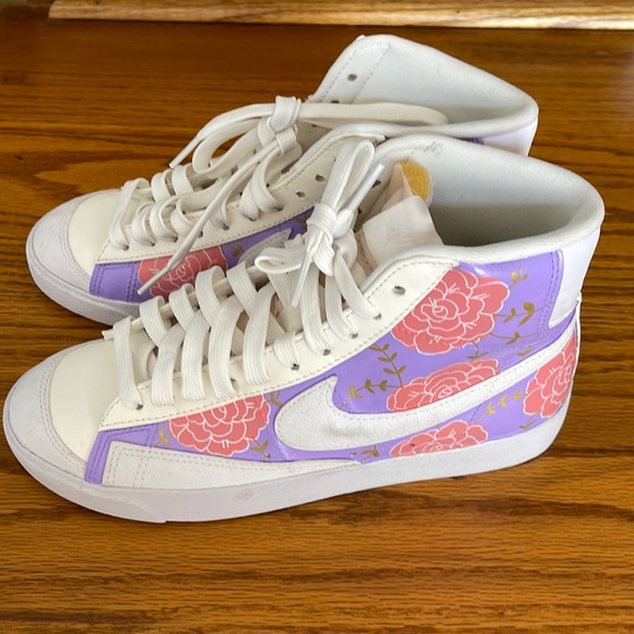Love Shack Fancy Hand Painted  Nike Blazers US7 - Picture 1 of 6